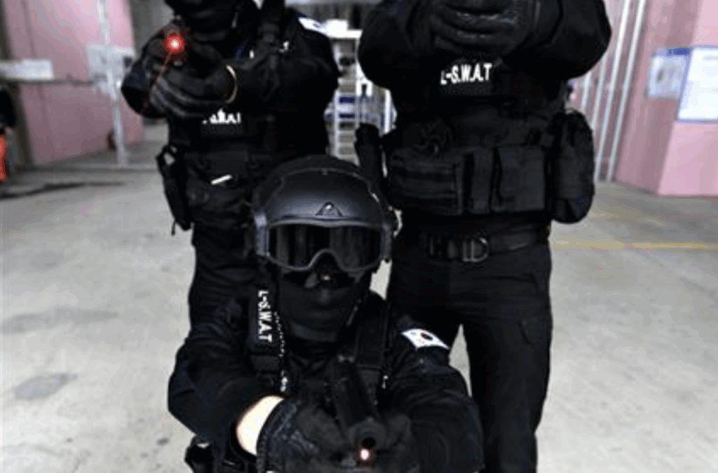 L-SWAT